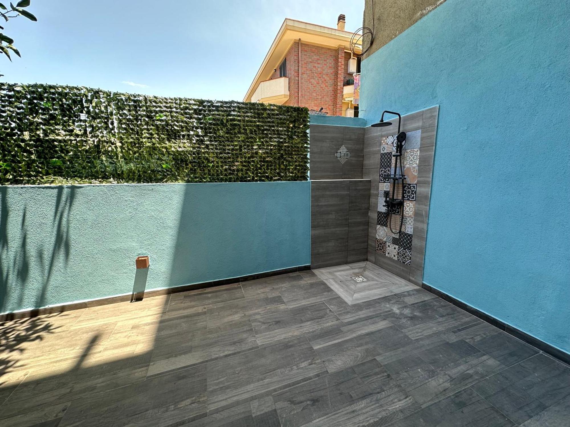 Ferienwohnung Nathouse Villafranca Tirrena Exterior foto