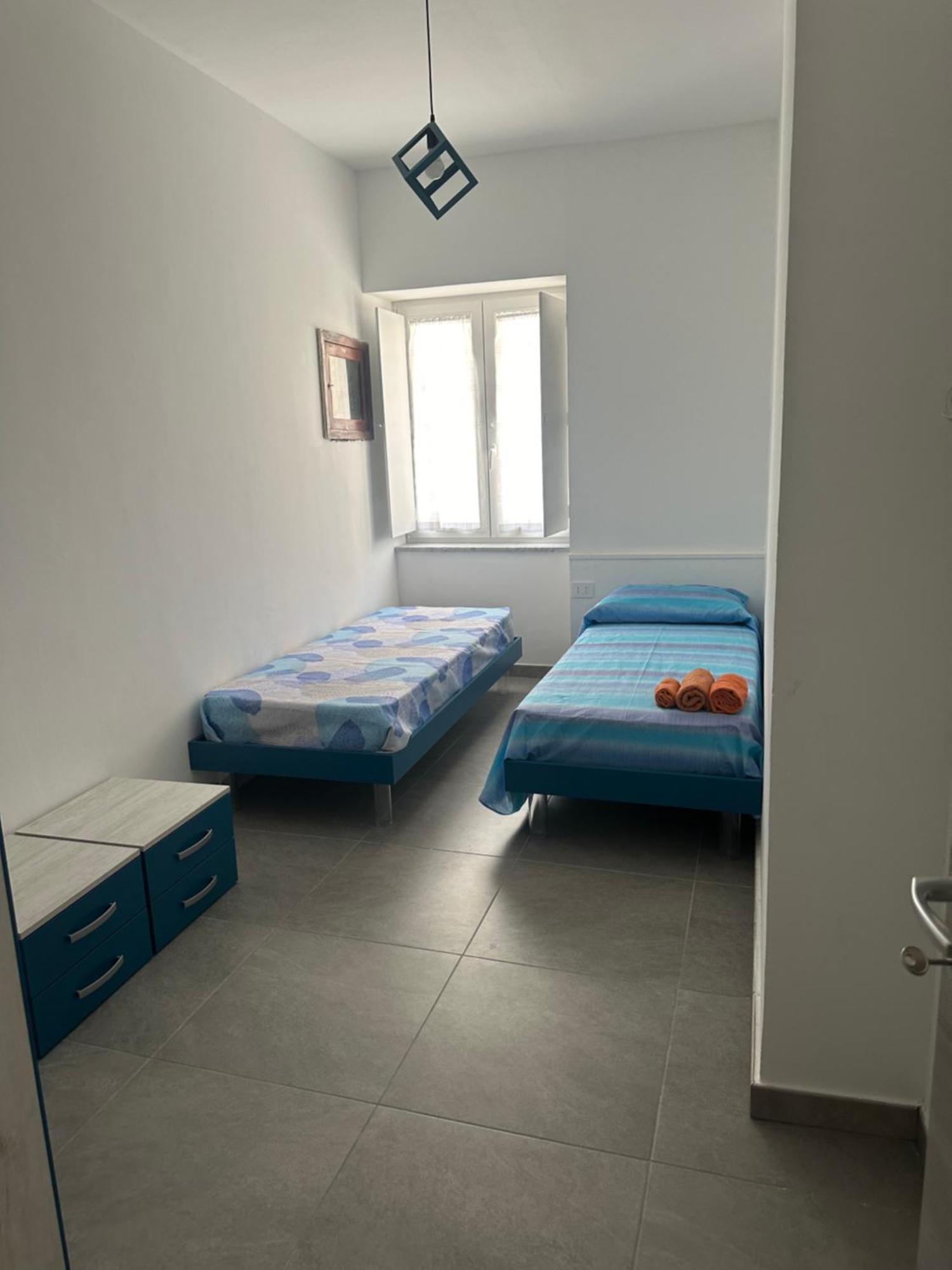 Ferienwohnung Nathouse Villafranca Tirrena Exterior foto