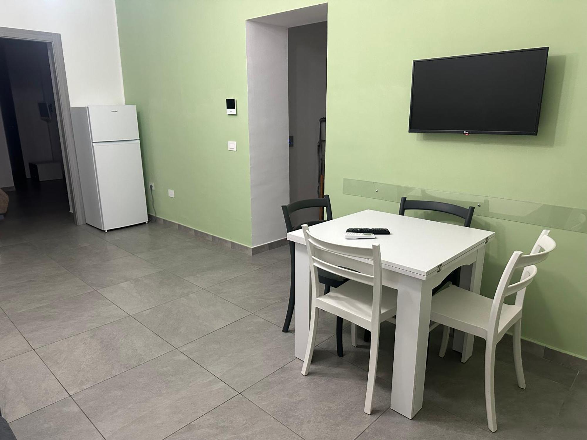 Ferienwohnung Nathouse Villafranca Tirrena Exterior foto