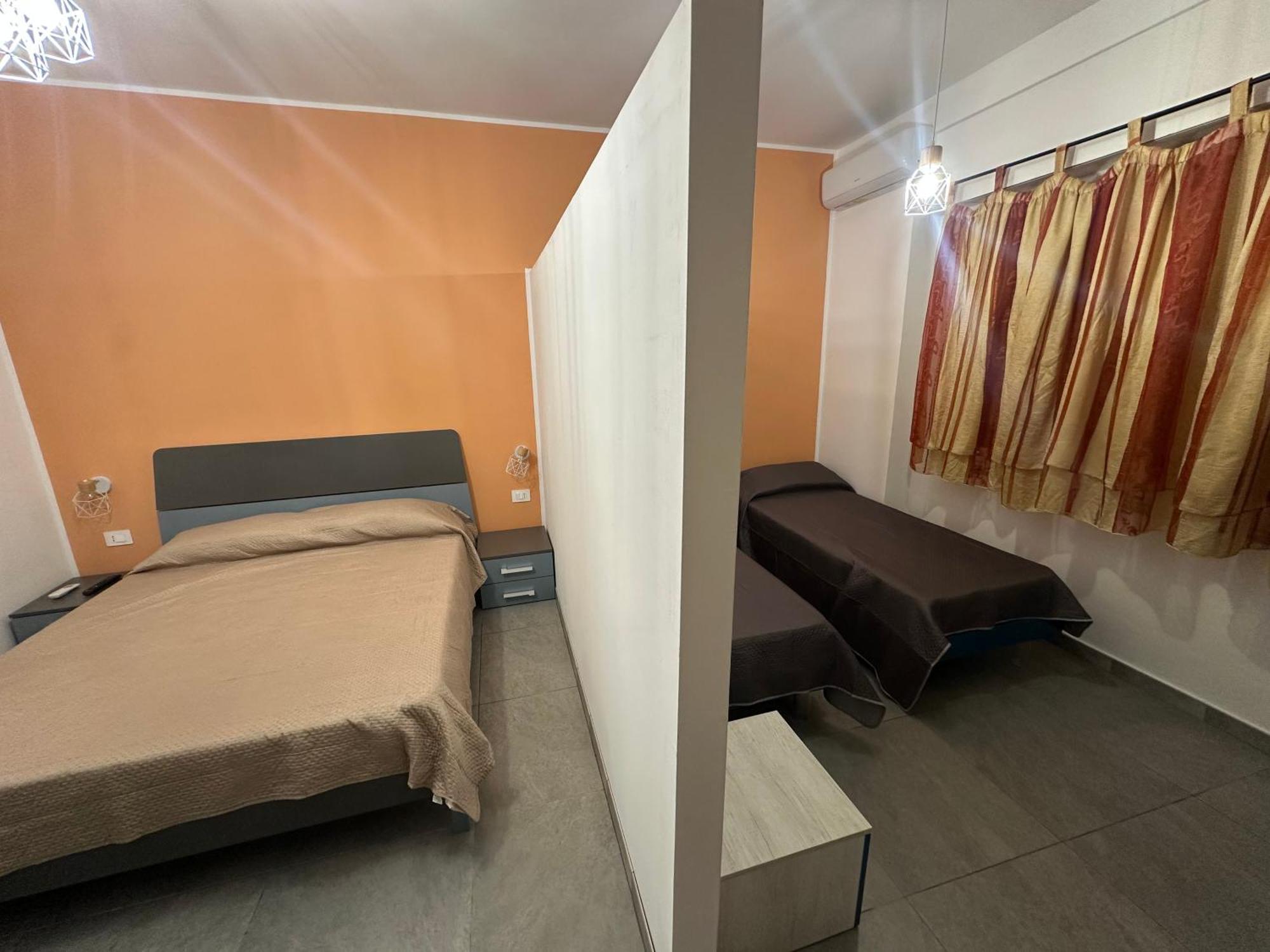 Ferienwohnung Nathouse Villafranca Tirrena Exterior foto